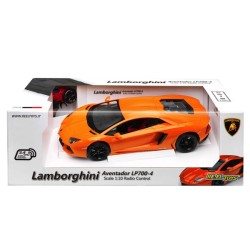 AUTO RADIOCOMANDATA...