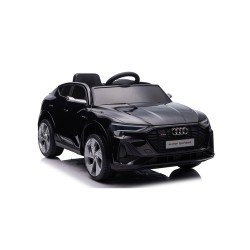 AUTO AUDI E TRON...