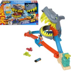 ATTACCO DEL MEGA SQUALO HOT...